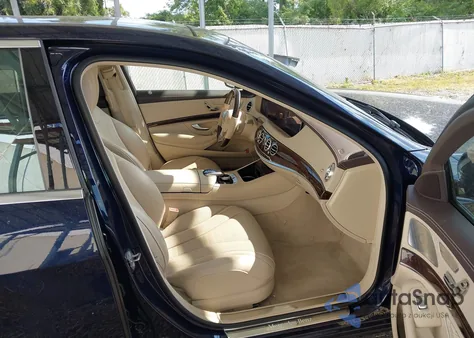 2019 Mercedes-Benz S 560 4Matic z USA, uszkodzony, nr VIN WDDUG8GB7KA441064